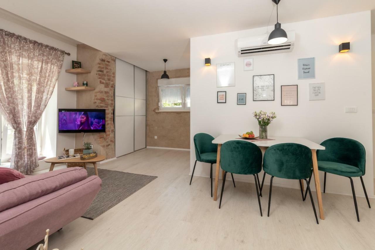 Apartment Aron Trogir Eksteriør billede
