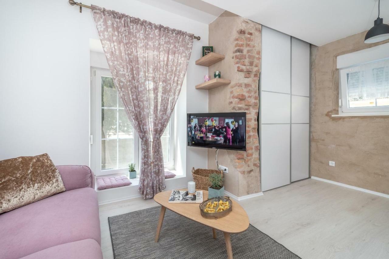 Apartment Aron Trogir Eksteriør billede