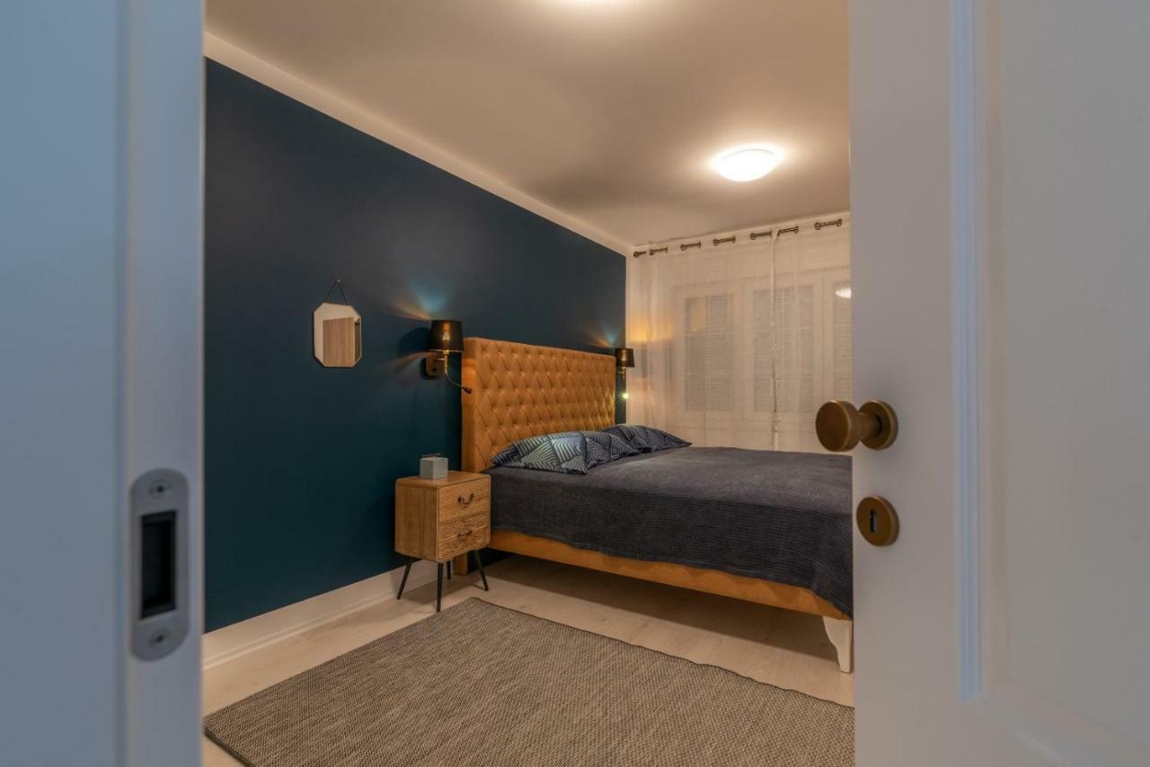 Apartment Aron Trogir Eksteriør billede